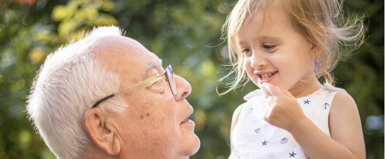 5 Ways To Connect With a Loved One Who Has Dementia